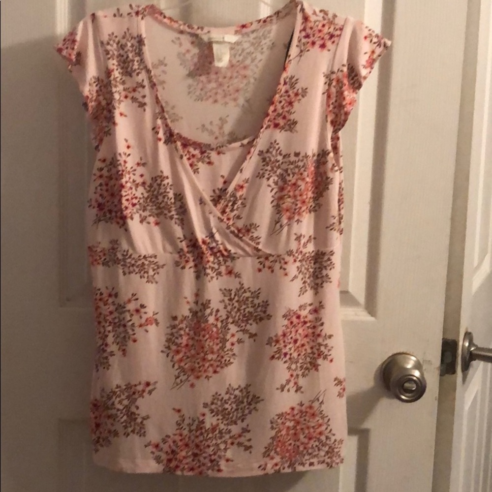 Super cute and comfortable tunic for nursing